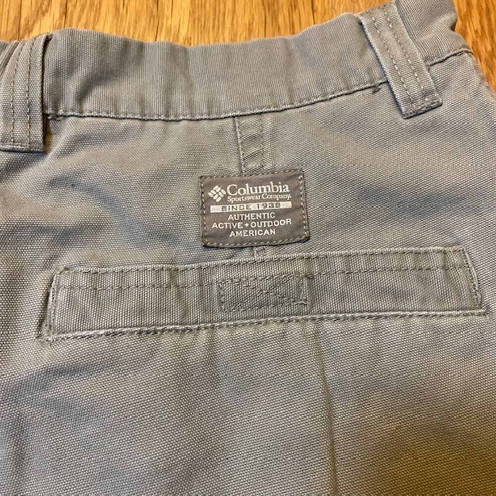 Columbia Mens 34 Flat Front Tan Khaki 5 Pocket Fishing Hike Chino Shorts Cotton - Picture 4 of 7
